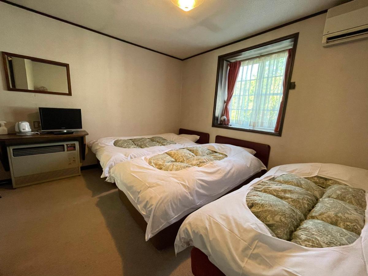 Hotel Sejour Mint In Hakuba Bagian luar foto