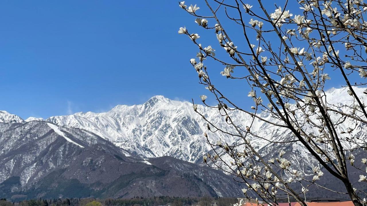 Hotel Sejour Mint In Hakuba Bagian luar foto