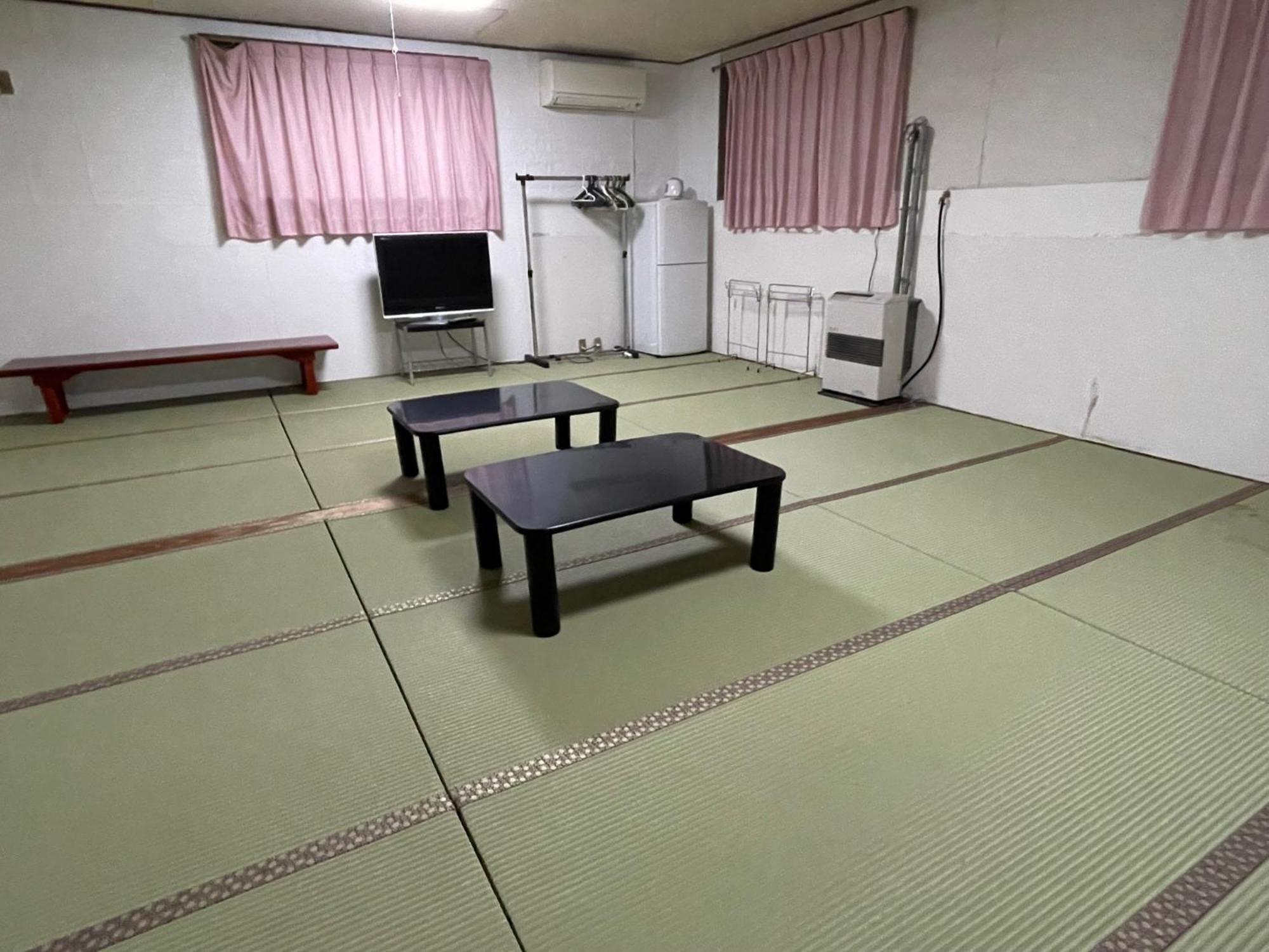 Hotel Sejour Mint In Hakuba Bagian luar foto